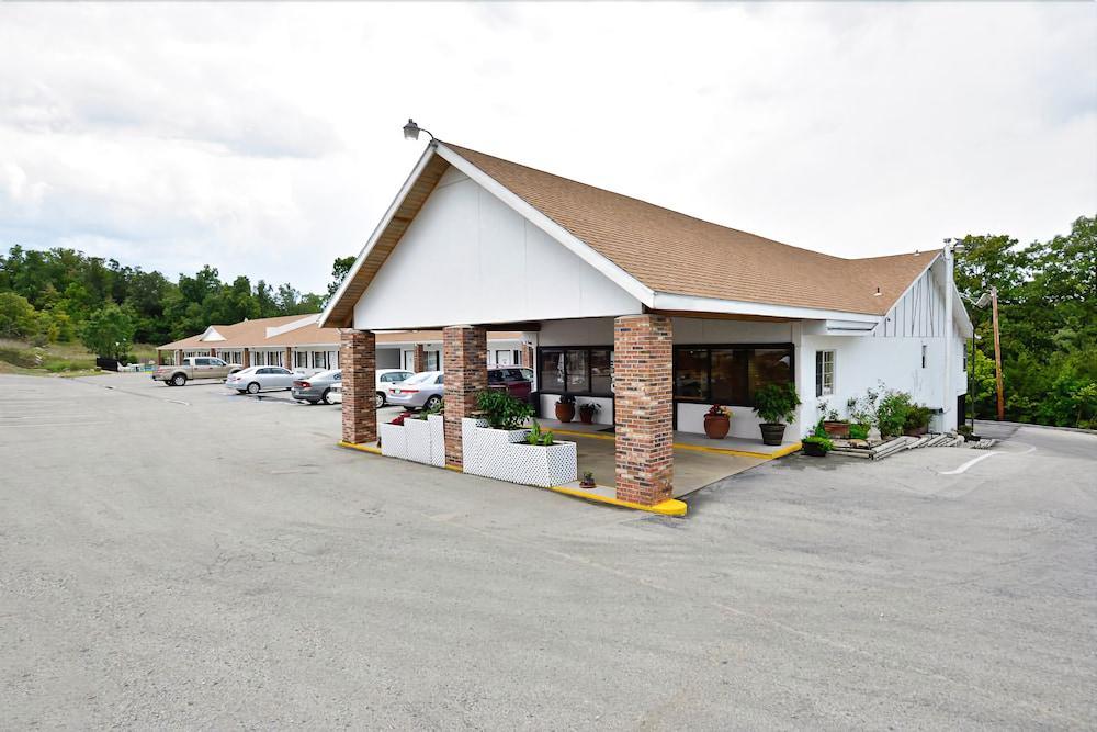 Village Inn Of Hardy Exterior photo